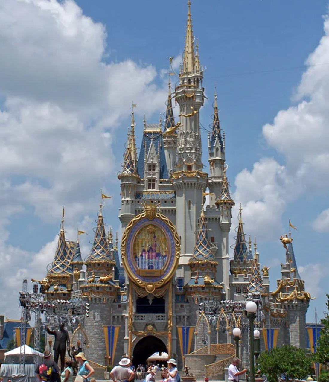 Makeover Real: O Castelo da Cinderela vai ganhar um novo visual MÁGICO! 🏰✨